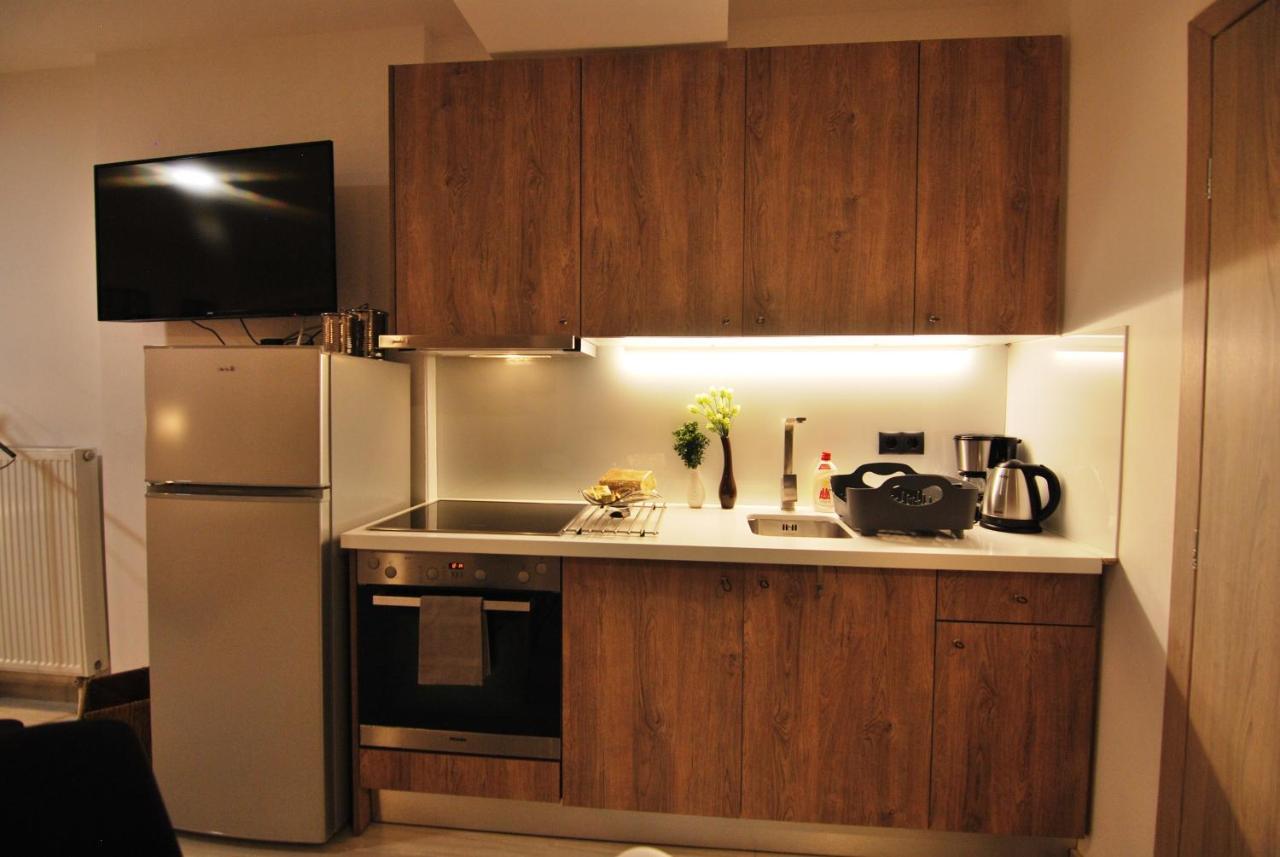 Brand New Cozy Basement Apartment Argosztóli Kültér fotó
