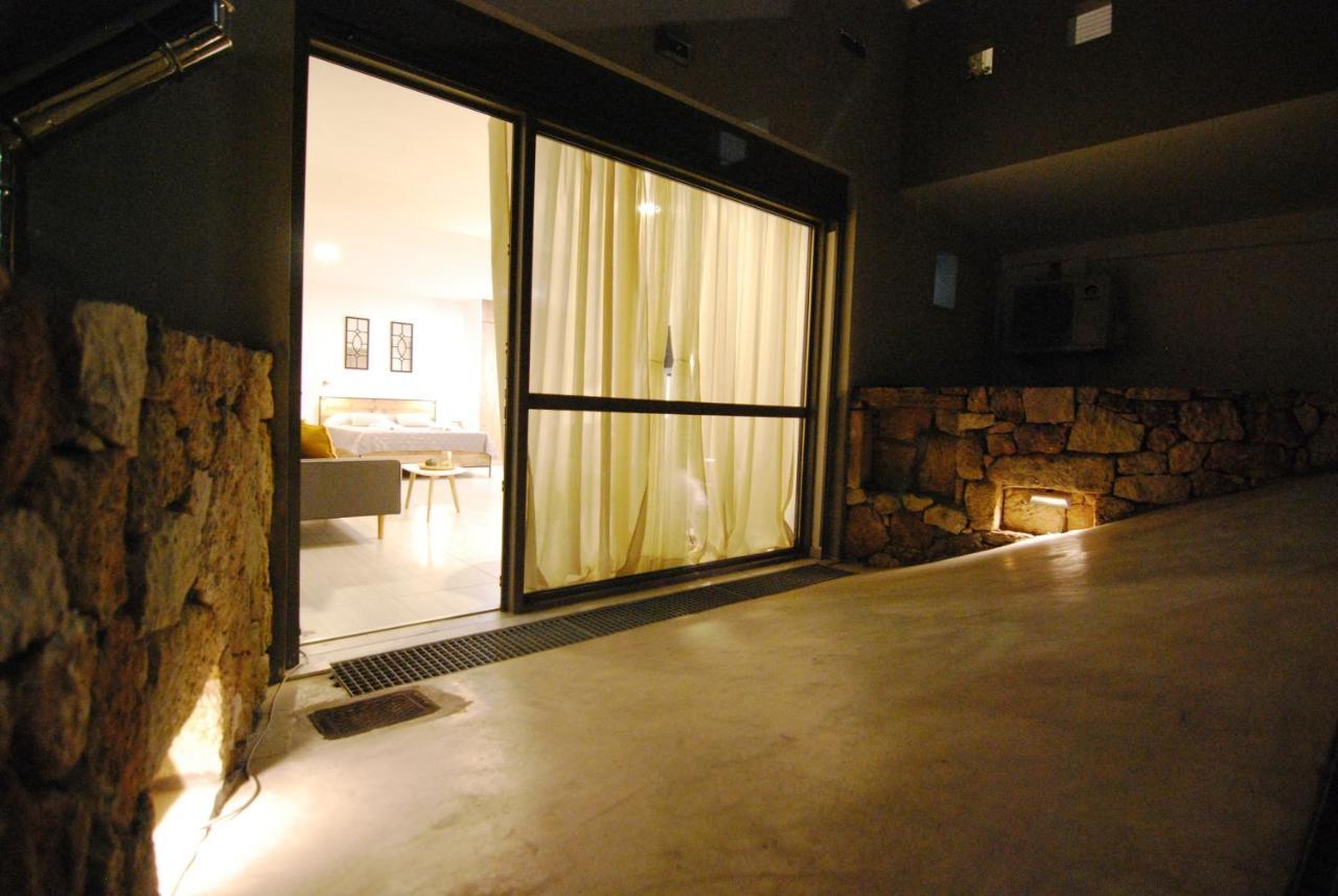 Brand New Cozy Basement Apartment Argosztóli Kültér fotó